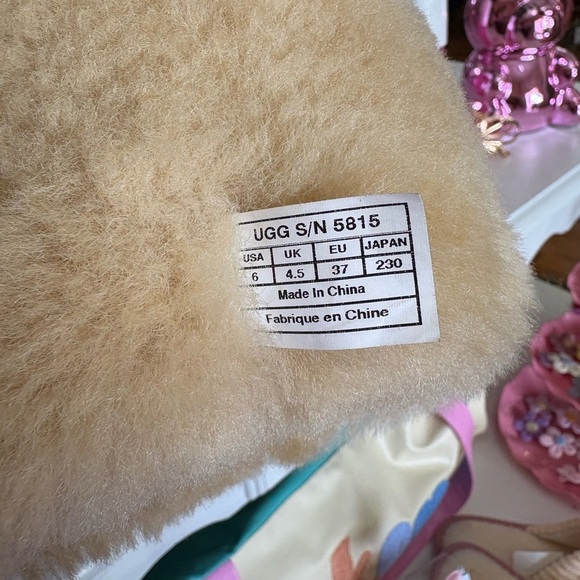 UGG Classic Tall II Chestnut Boots Size 6 - Picture 8 of 8